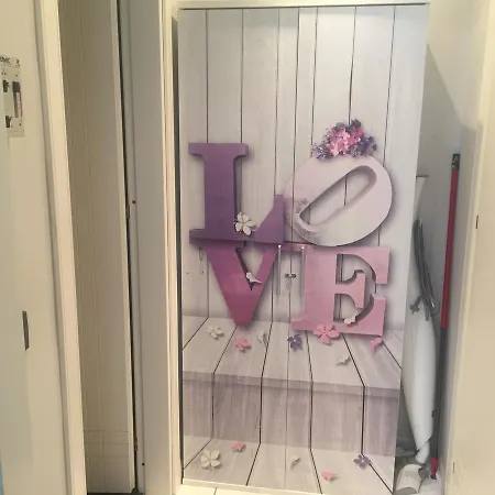 Love Holiday home *